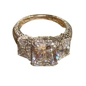 Judith Ripka Ring Sz 9 Sterling Silver & 3 CZ's Emerald Cut Detailing Sides/Band